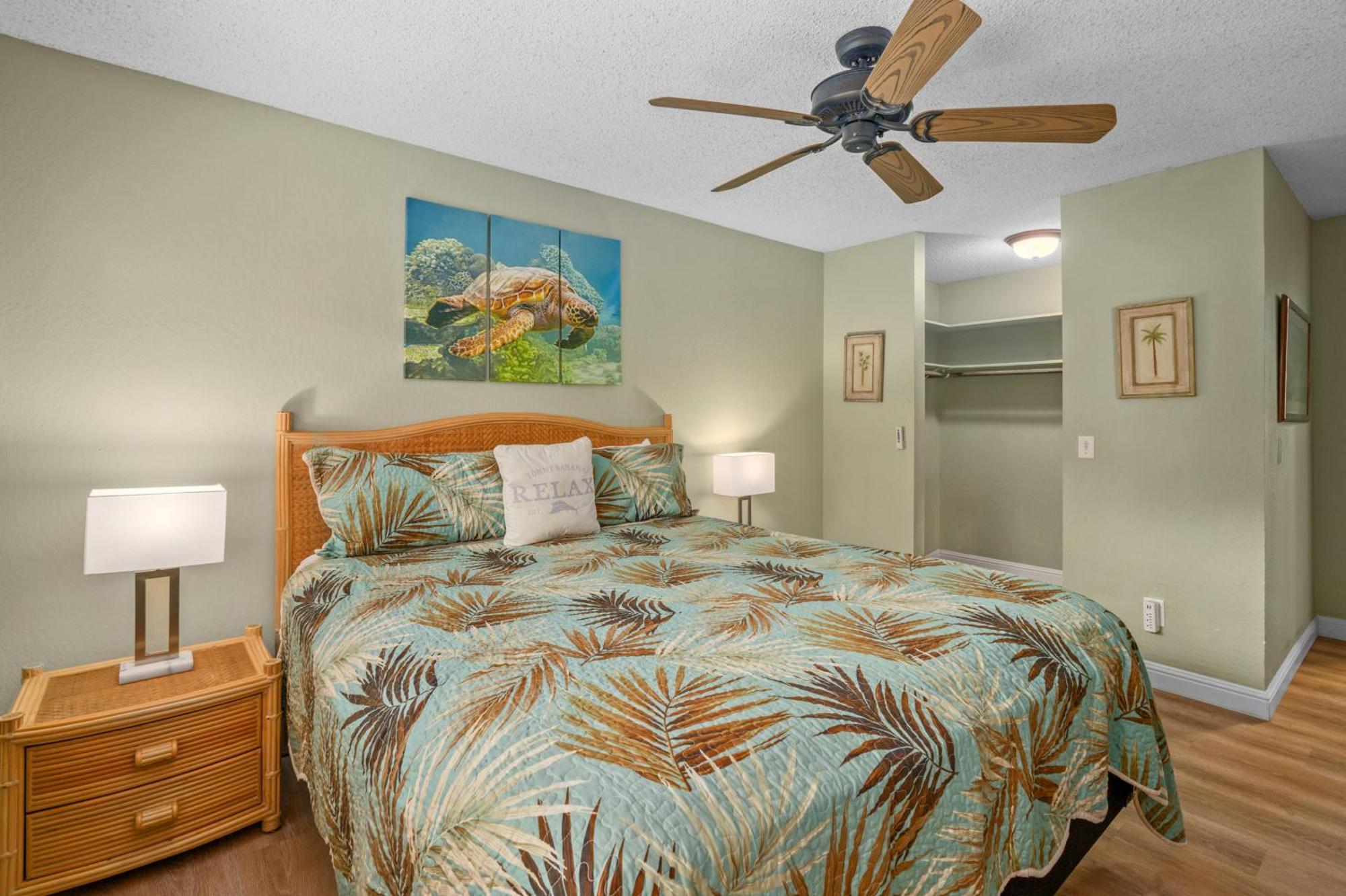 1br 1ba Kahala Tropical Dream, Pool, Garden View 513 Holiday home *